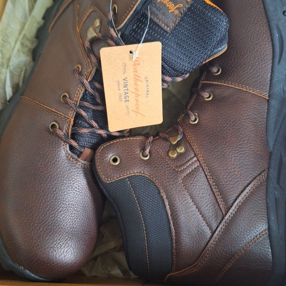 Mens weatherproof BOOTS